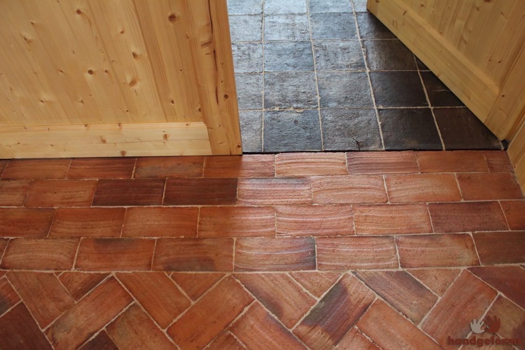 Ziegelfliesen mit Handstrich-Struktur | handgeformt