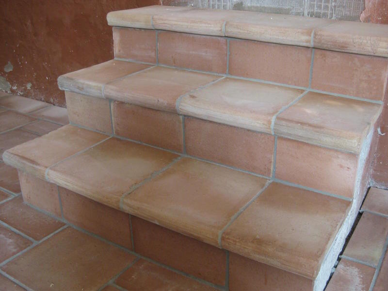 Terracotta-Treppenstufen