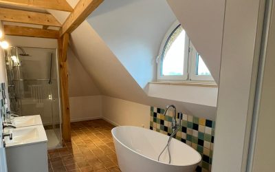 Art blättermann 20x20 hell und Art levis Wandfliese bunt 10x10