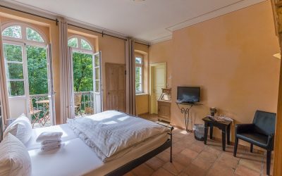 handgeformte Schlafzimmer-Fliesen aus Lehm