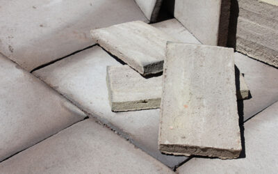 Beispiel für die Vielfalt grauer Bodenfliesen