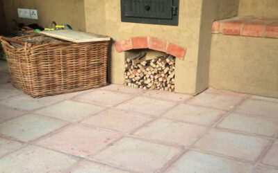 helle Terracotta Bodenfliesen Wohnzimmer