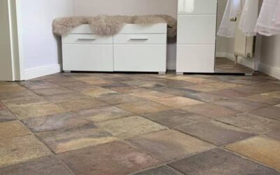 Bodenfliesen bunt dunkel