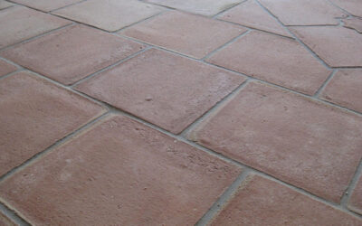 spanische Terracotta Fliesen verlegung muster