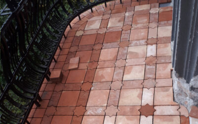 Terracotta Balkon Stern Fliesen