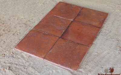 Terracotta-Fliesen