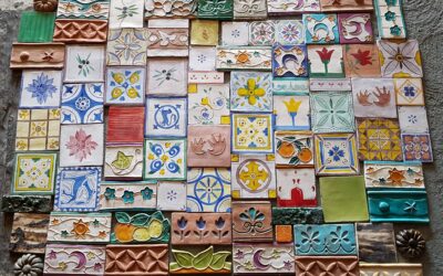 Wandfliesen aus Terracotta handbemalt